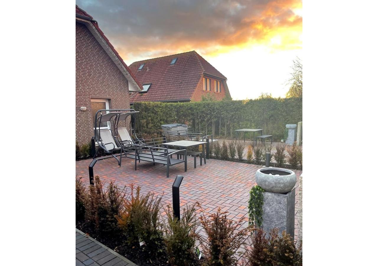 Ferienwohnung Torens-Nordsee-Apartments 3 Neuharlingersiel Dış mekan fotoğraf